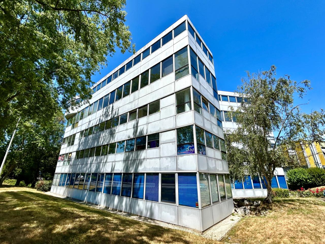 Bureau Cesson-Sévigné 979m² Location bureau Cesson-Sévigné Ille-et-Vilaine OLBUR2206988 1
